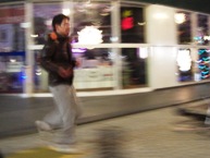 �����i�[