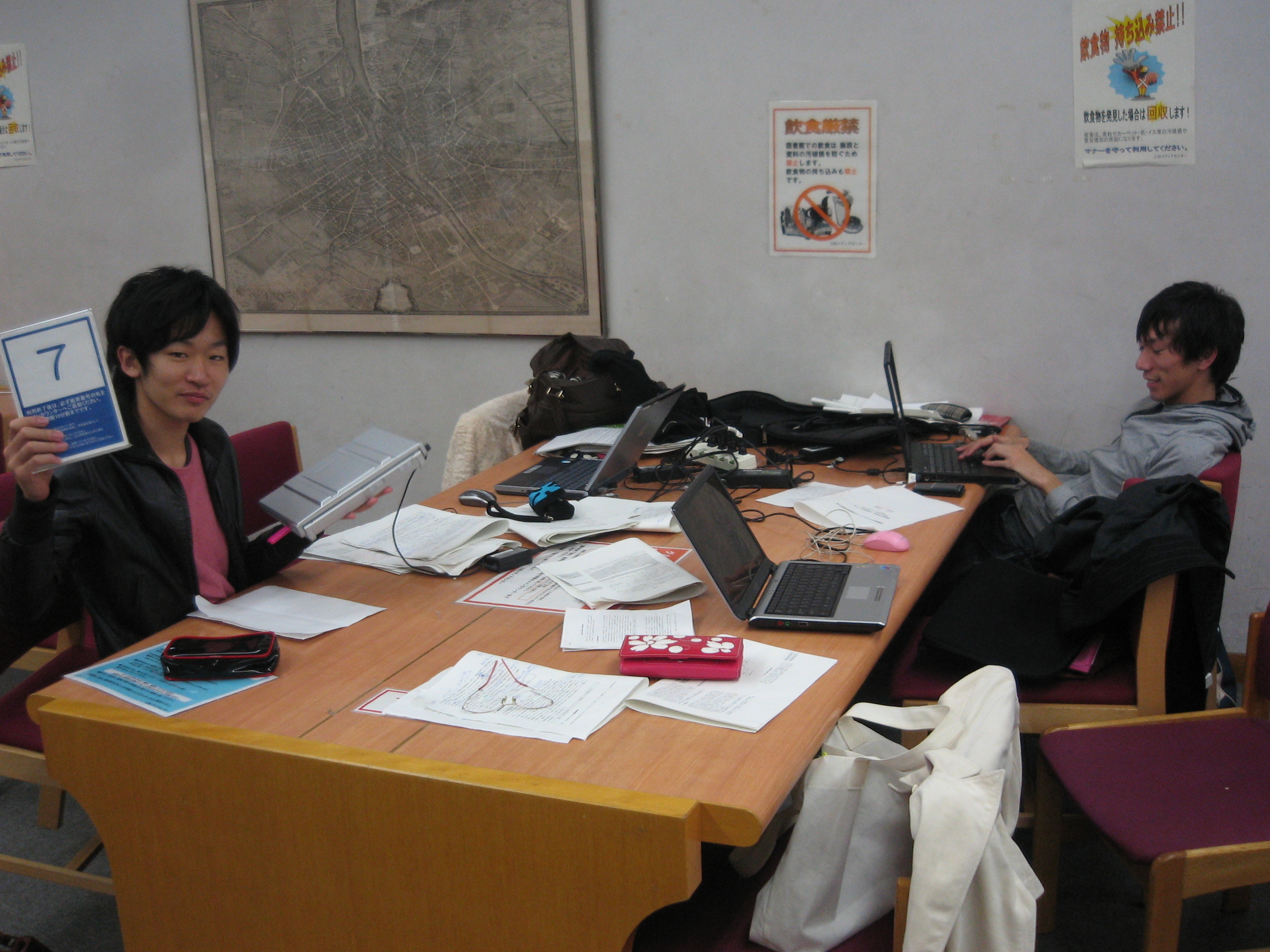 ���΂炭���҂���������