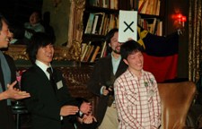 ��t�̋��V�Ɛ΍�